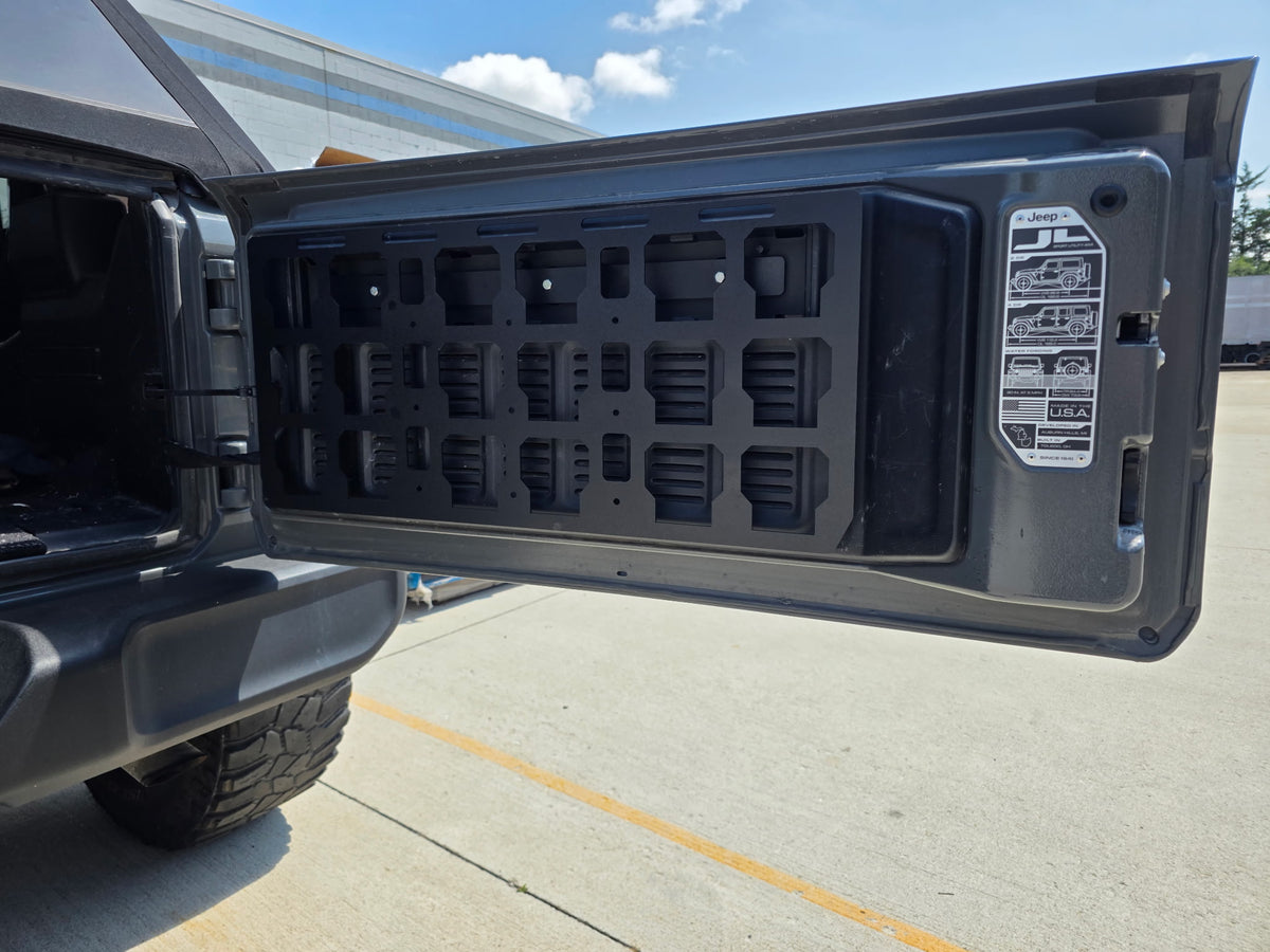 GOAT Jeep JL Wrangler Packmule Tailgate Mount