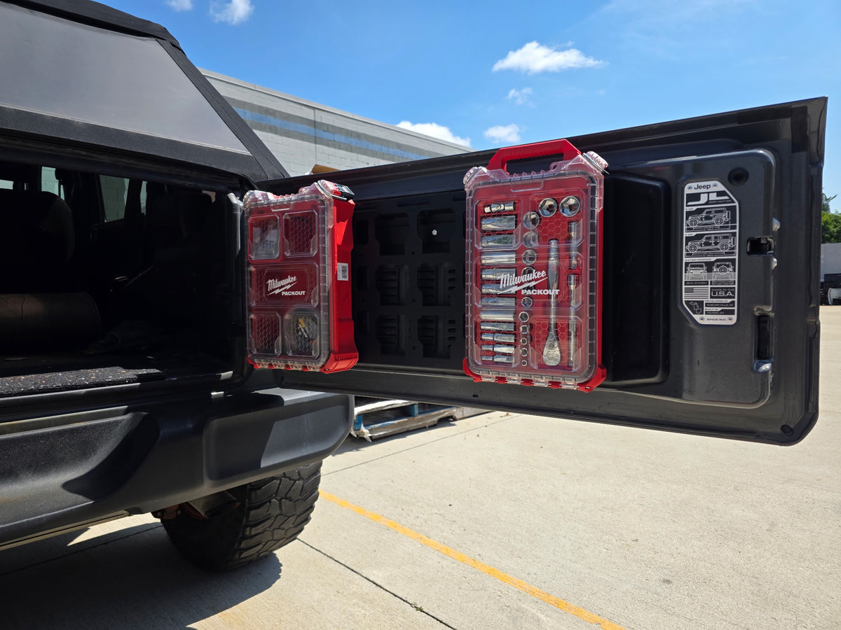 GOAT Jeep JL Wrangler Packmule Tailgate Mount