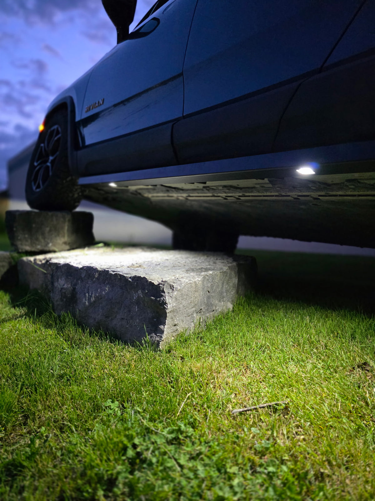 GOAT Rivian R1T Night Sliders