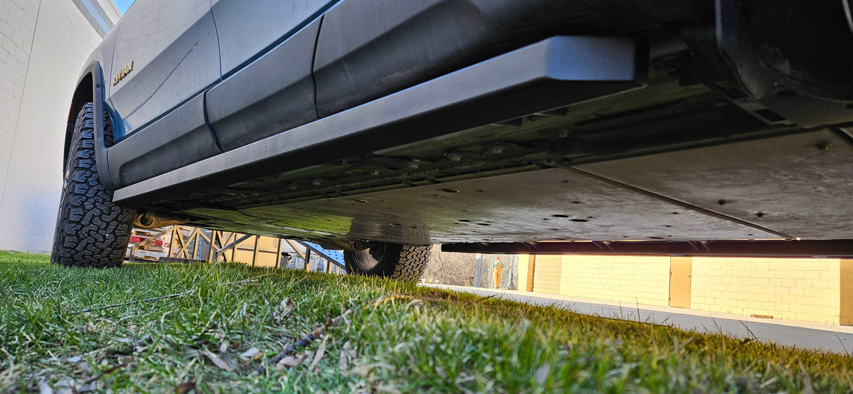 GOAT Rivian R1S Rocker Sliders