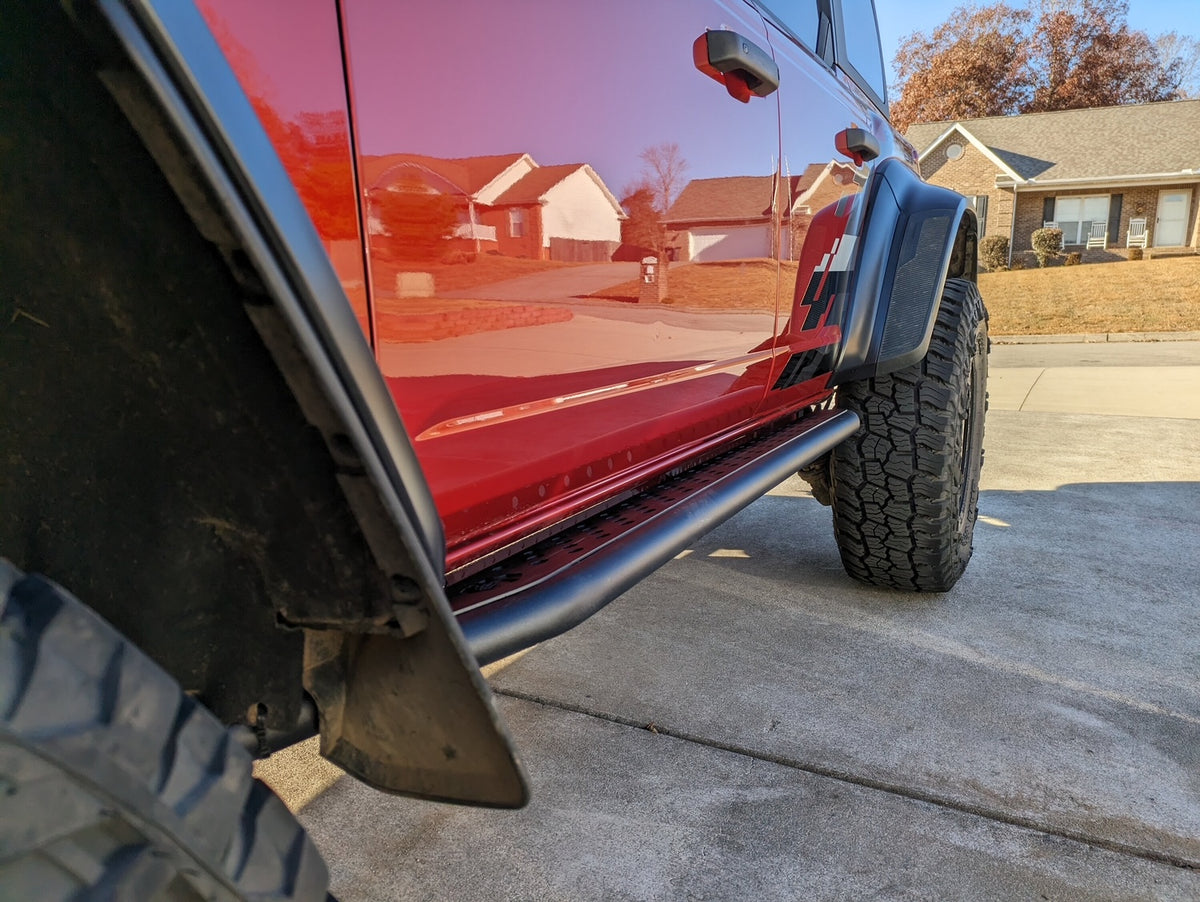 GOAT Bronco 4-Door Rock Sliders with Top Plates