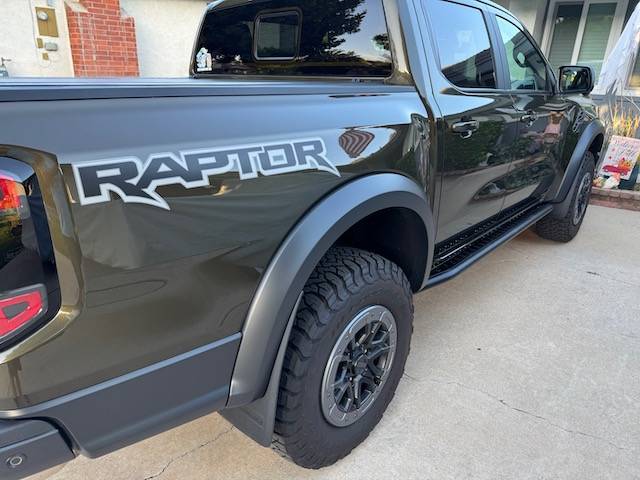 GOAT Ford Ranger Sliders / Steps